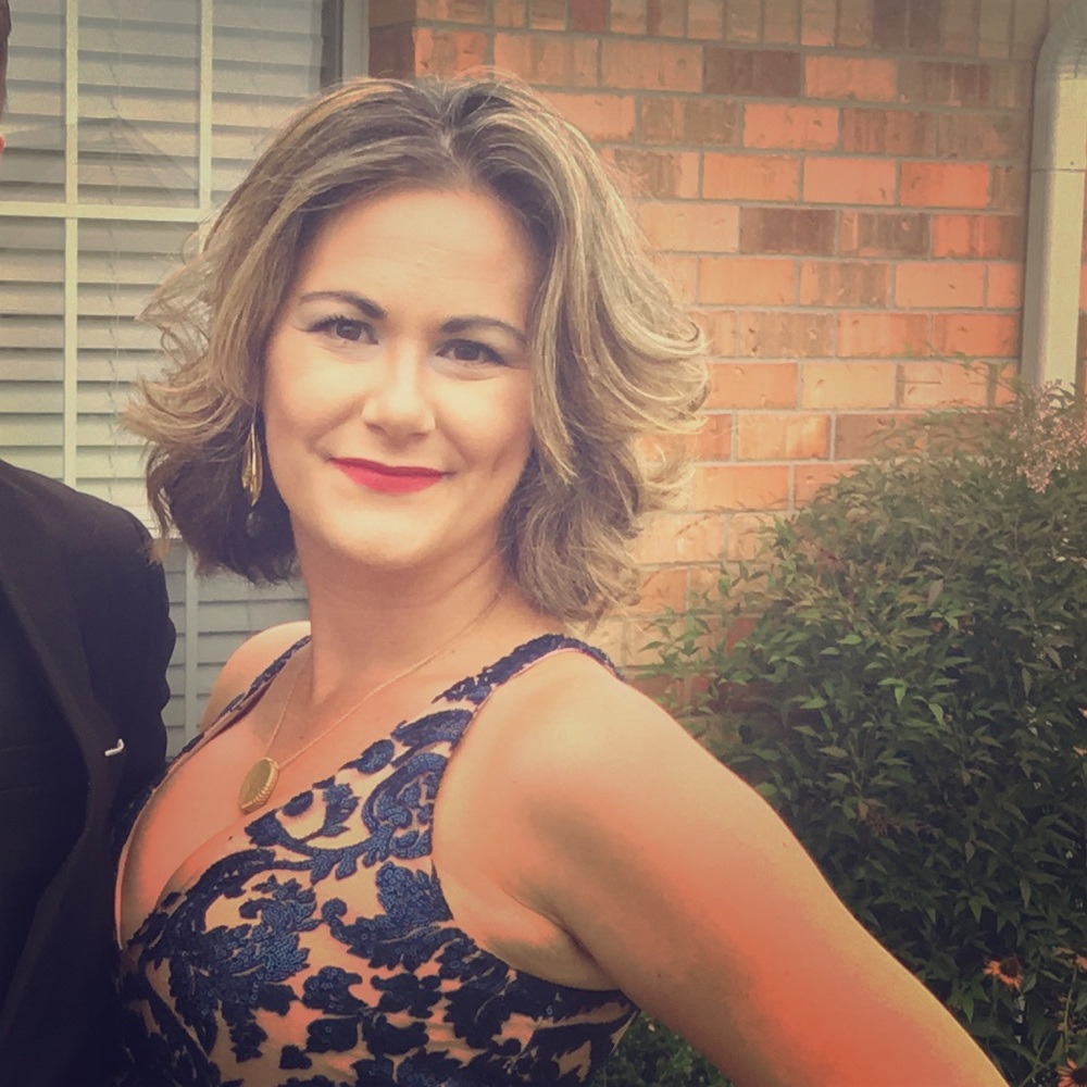 Meet your Posher, Whitney